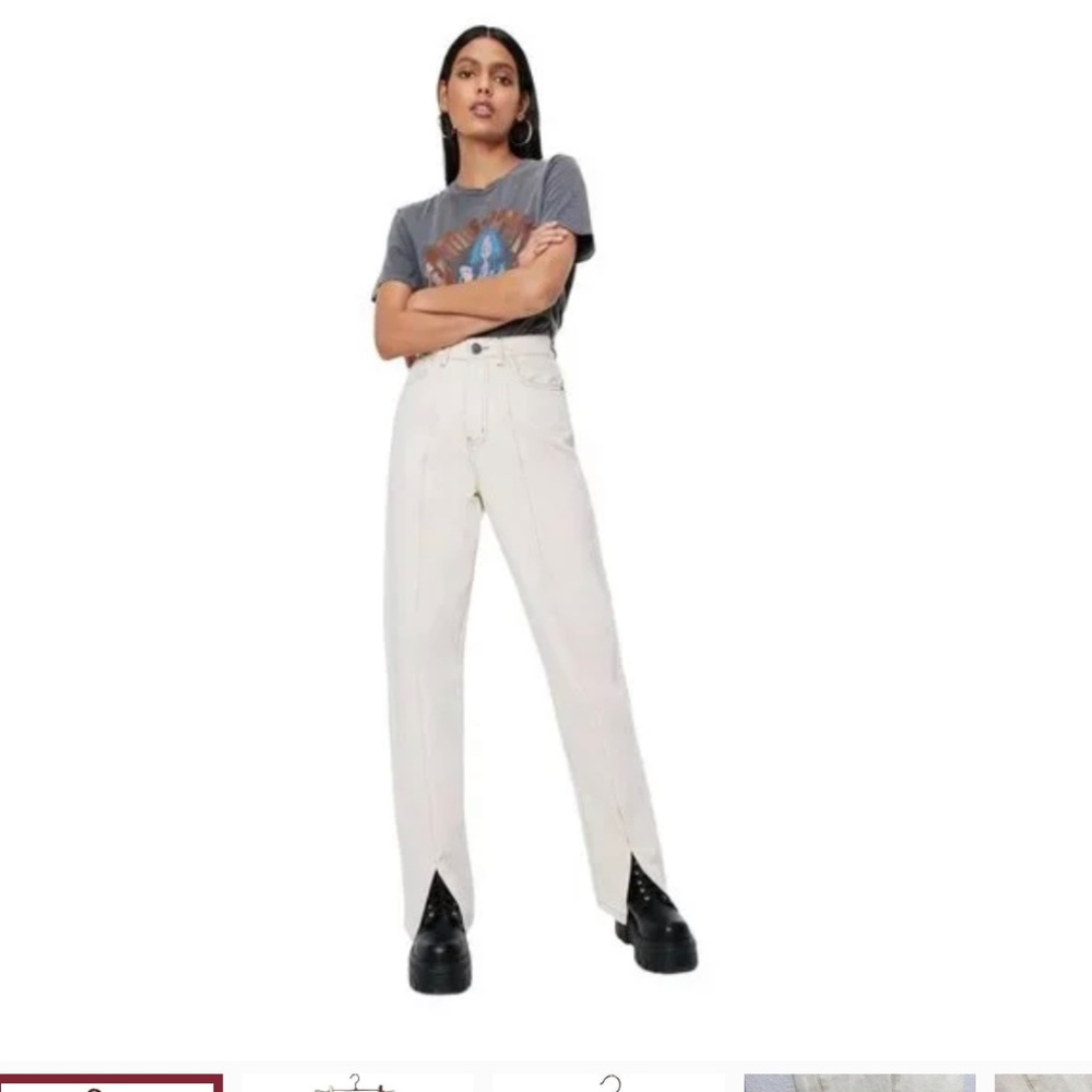 Sean Detail Hugh Waisted Slit Mom Jeans